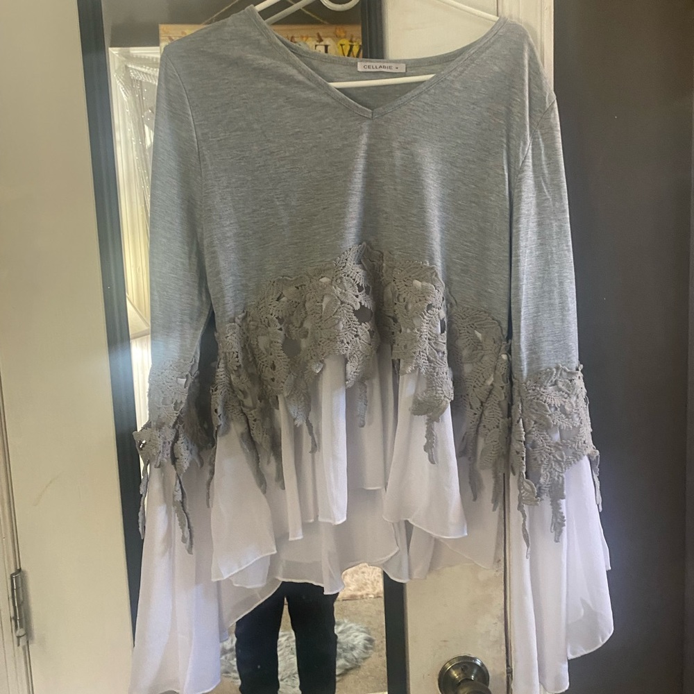 Women’s blouse